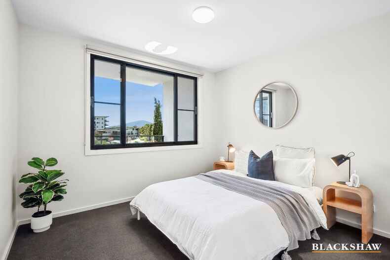 7/5 Cynthea Teague Crescent Greenway