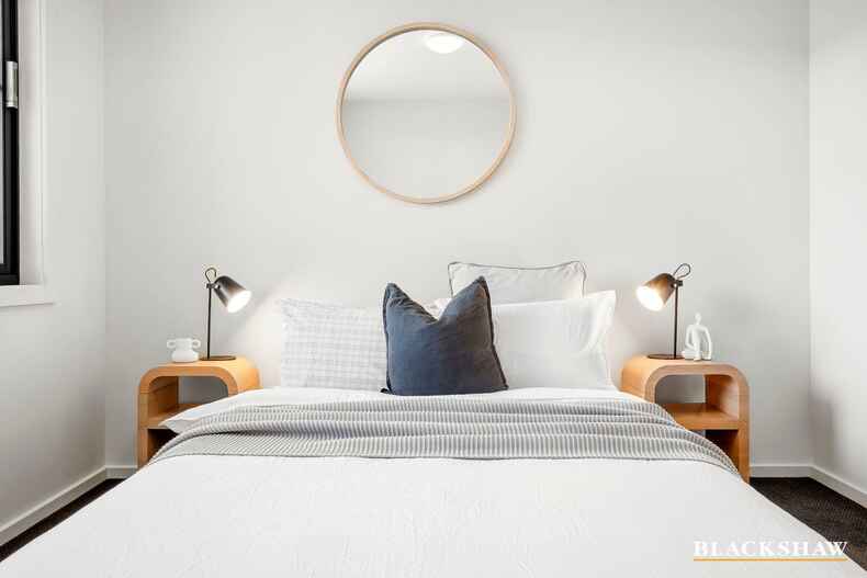 7/5 Cynthea Teague Crescent Greenway