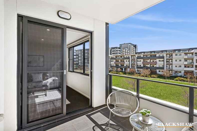 7/5 Cynthea Teague Crescent Greenway