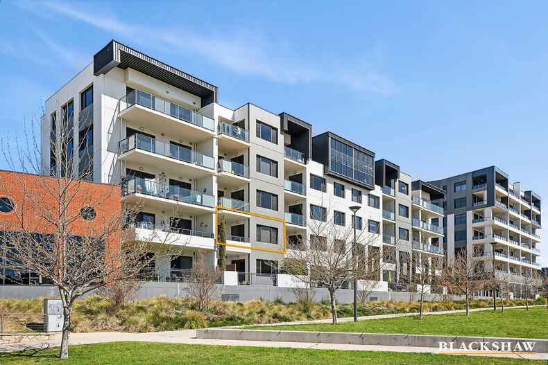 7/5 Cynthea Teague Crescent Greenway