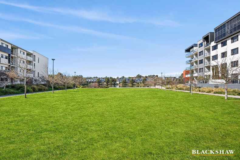 7/5 Cynthea Teague Crescent Greenway