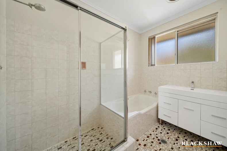 96 Munro Road Queanbeyan