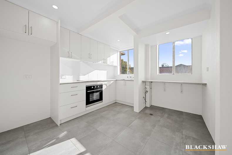8/36 Uriarra Road Queanbeyan