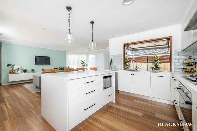 12 Doutney Place Dunlop