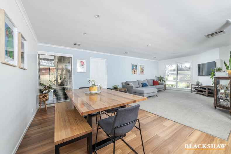 12 Doutney Place Dunlop