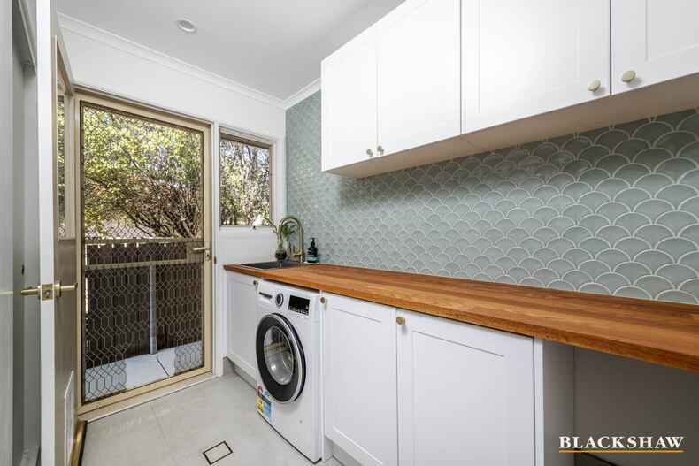 12 Doutney Place Dunlop