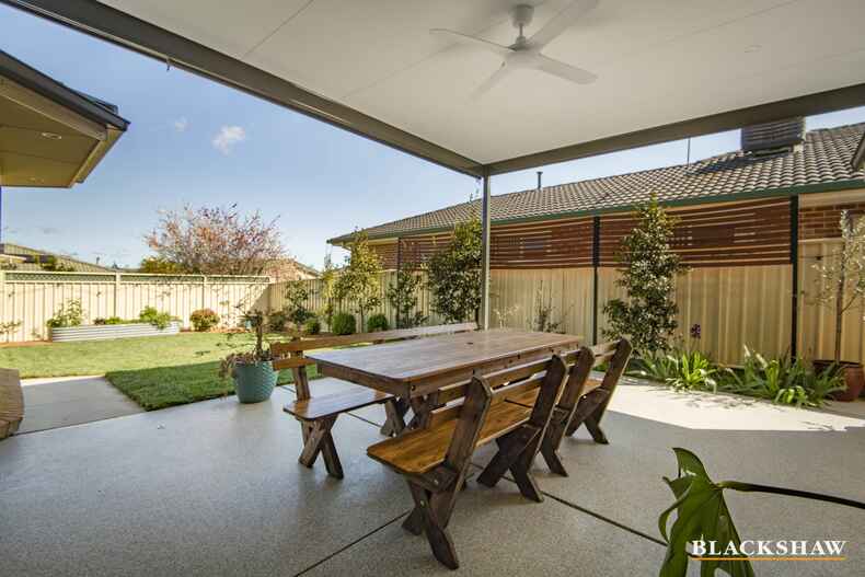 12 Doutney Place Dunlop