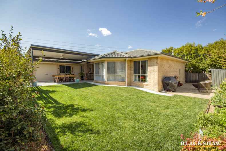 12 Doutney Place Dunlop