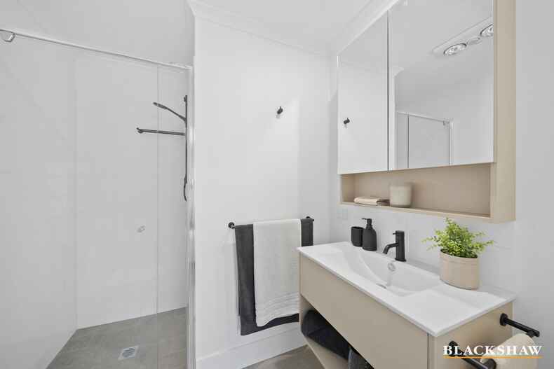 39/128 Easty Street Phillip