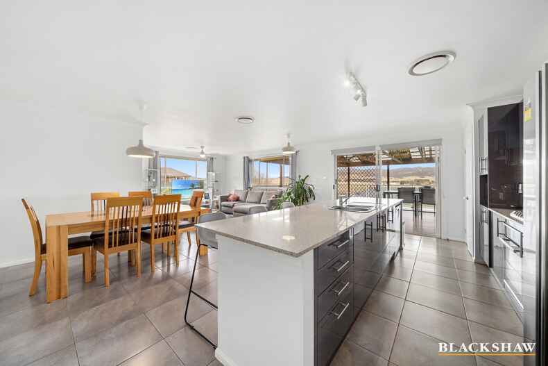 6 Mcfadzen Place Bungendore 6 Mcfadzen Place Bungendore