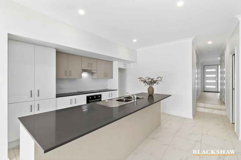 55b Freycinet Drive Sunshine Bay