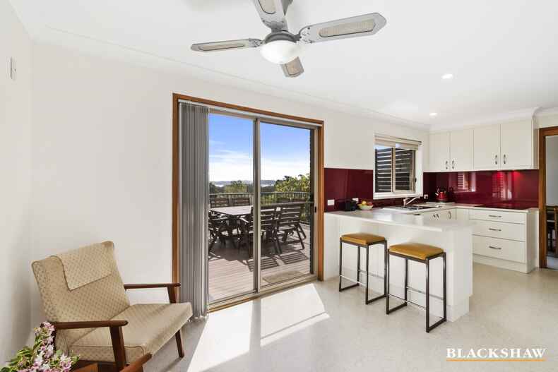 2 Wills Crescent Denhams Beach 2 Wills Crescent Denhams Beach