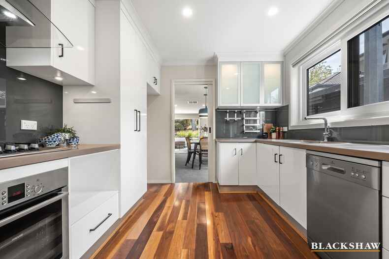 115 Scrivener Street O'Connor