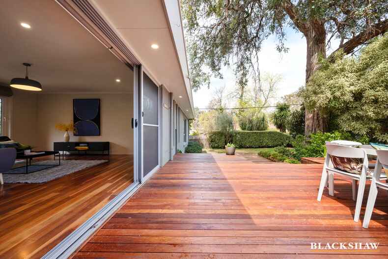 115 Scrivener Street O'Connor