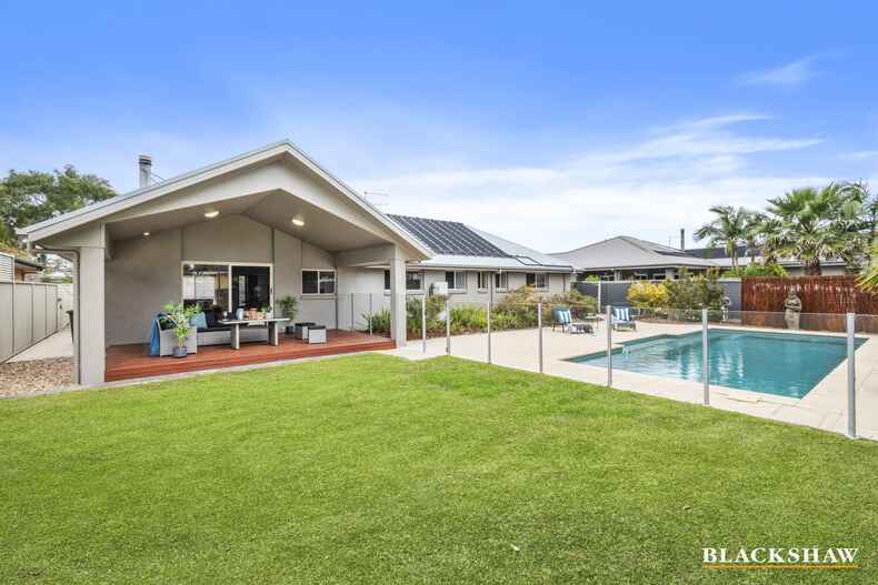 17 Woolabar Drive Broulee 17 Woolabar Drive Broulee