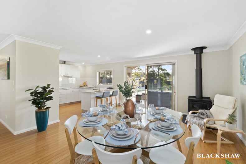 17 Woolabar Drive Broulee 17 Woolabar Drive Broulee