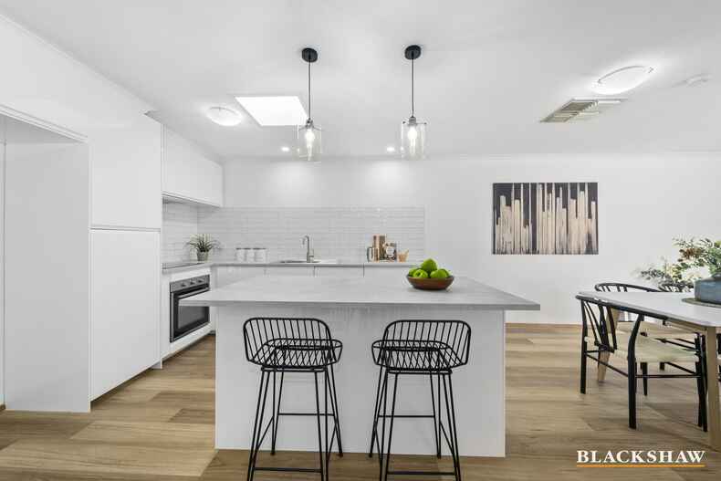 4/33 Crisp Circuit Bruce