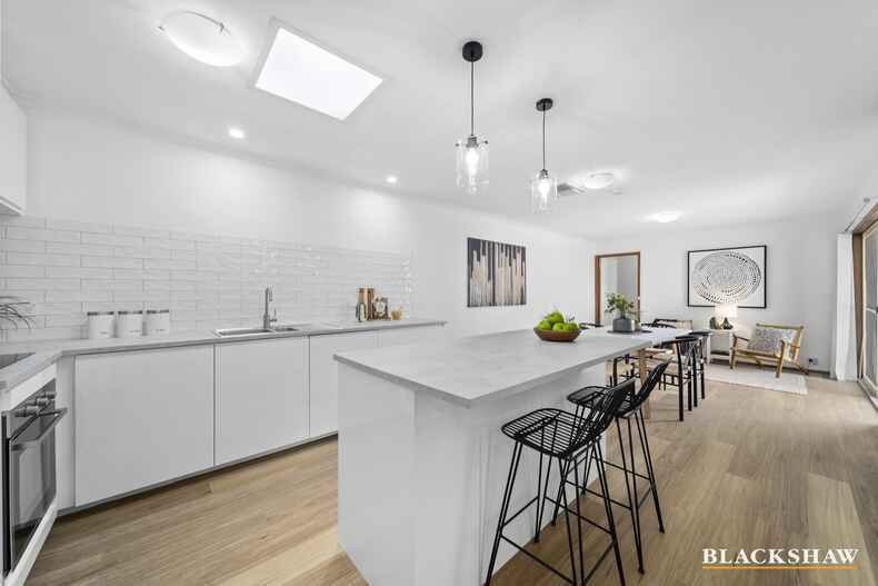 4/33 Crisp Circuit Bruce