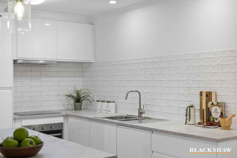 4/33 Crisp Circuit Bruce