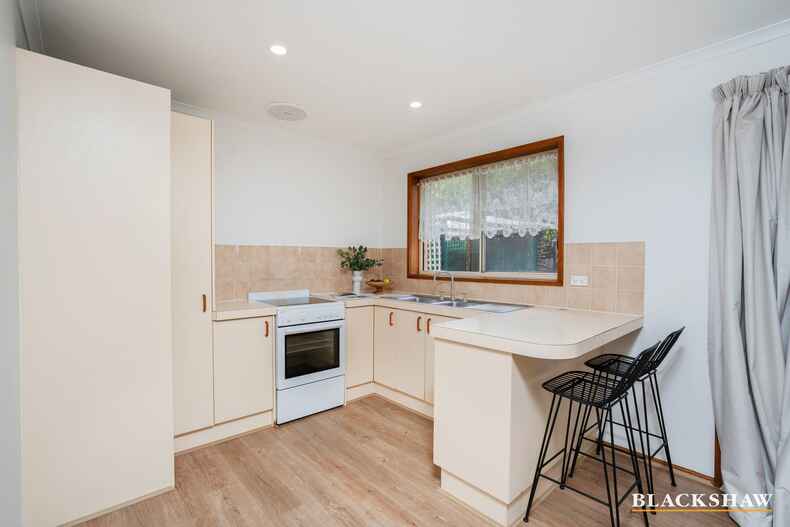 2/27 Cromwell Circuit Isabella Plains