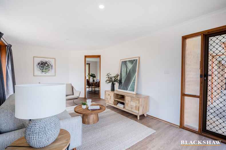 2/27 Cromwell Circuit Isabella Plains