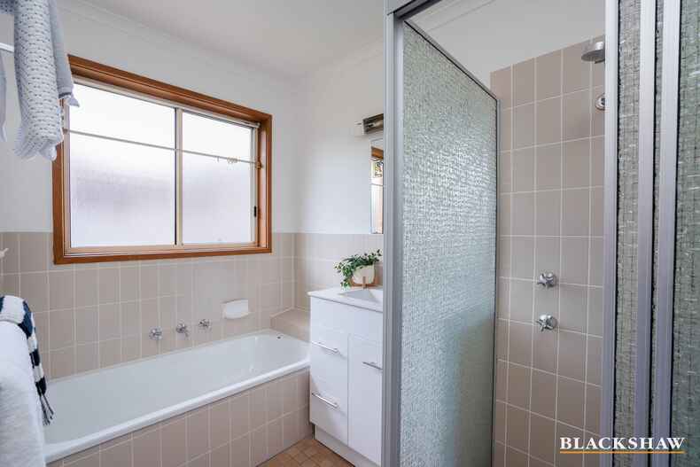 2/27 Cromwell Circuit Isabella Plains