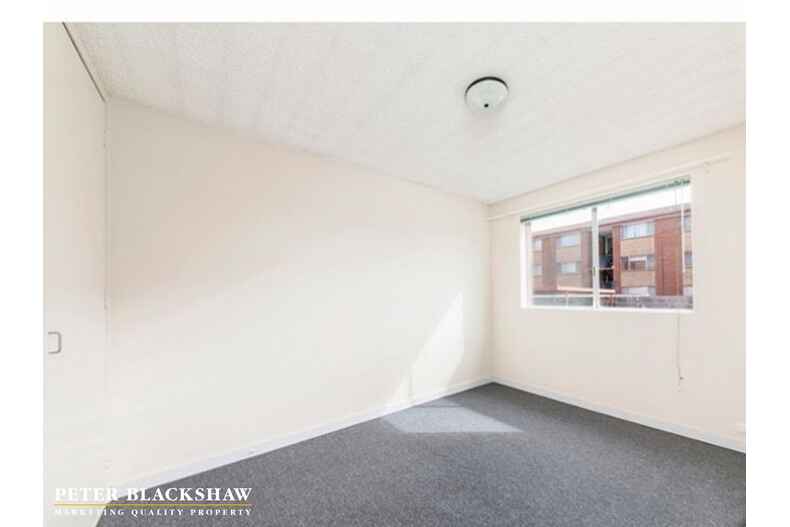 2/7 Young Street Queanbeyan