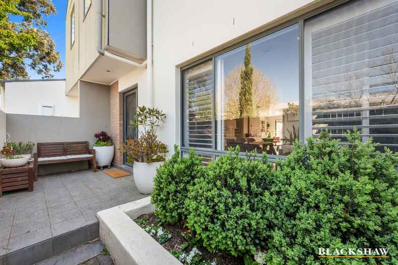 40/215 Aspinall Street Watson 40/215 Aspinall Street Watson