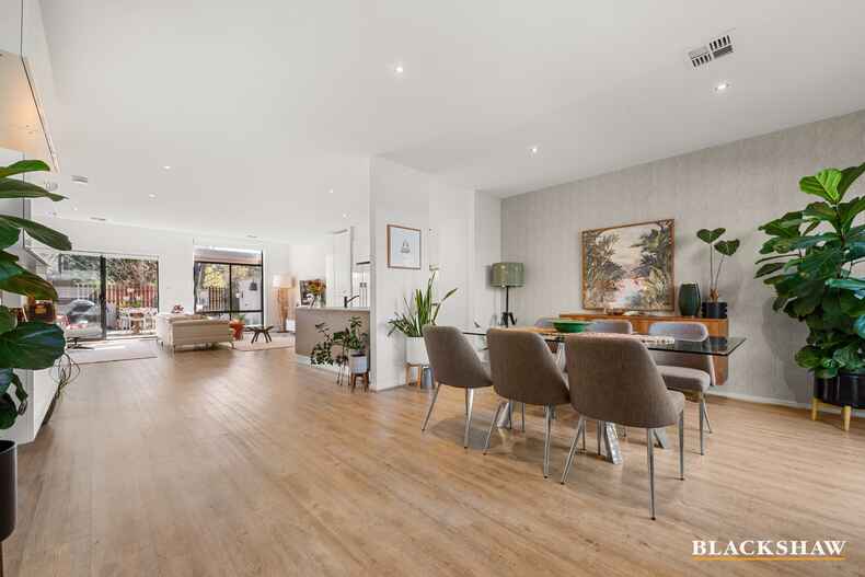 40/215 Aspinall Street Watson 40/215 Aspinall Street Watson