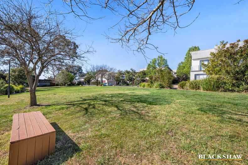 40/215 Aspinall Street Watson 40/215 Aspinall Street Watson