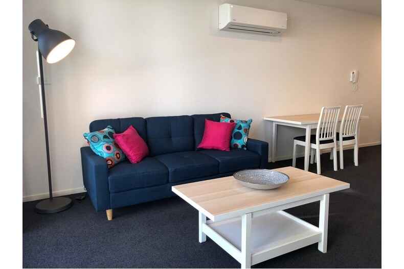 13/7 Irving Street Phillip