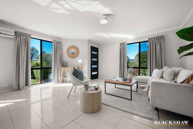 8  Crooke Close Calwell