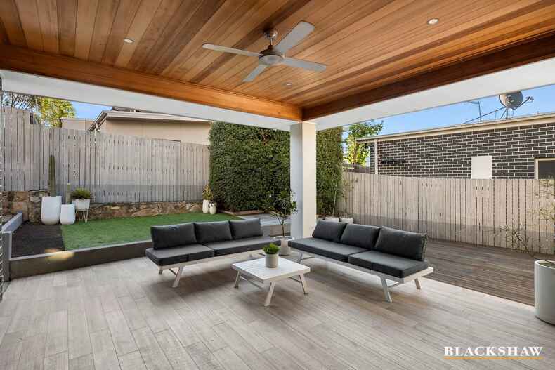 12 Drooka Crescent Crace 12 Drooka Crescent Crace