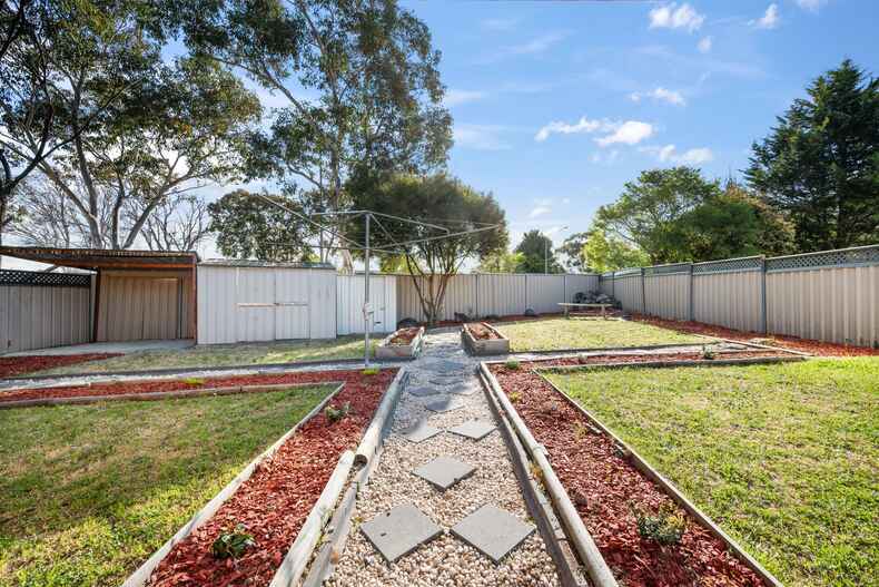 16 Downward Place Kambah