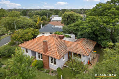 16 Bailey Place Yarralumla