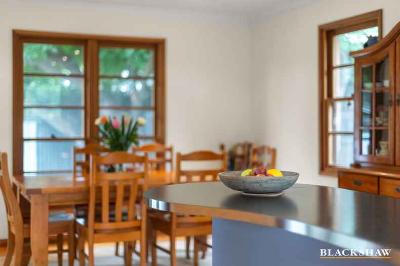 16 Bailey Place Yarralumla