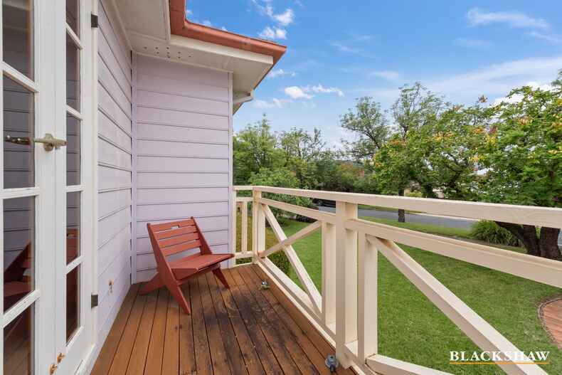 16 Bailey Place Yarralumla