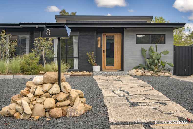 8 Lacey Place Kambah