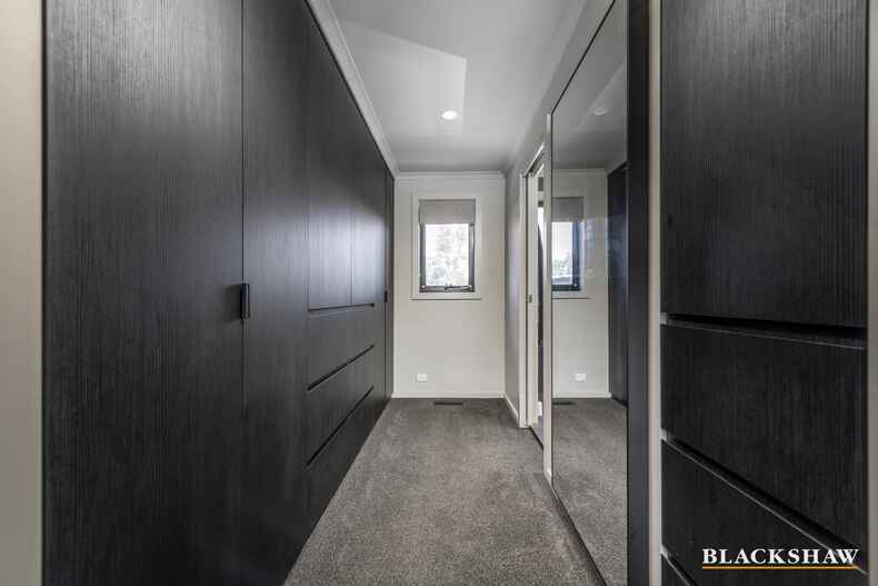 8 Lacey Place Kambah