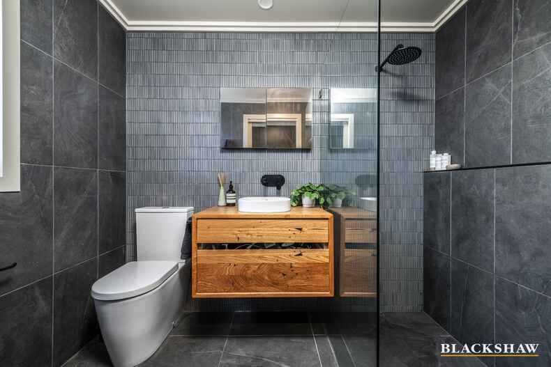 8 Lacey Place Kambah