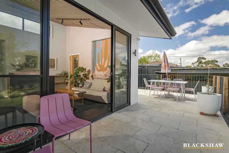 8 Lacey Place Kambah