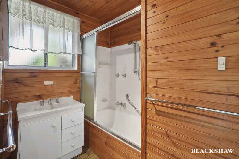 18 Carron Street Page