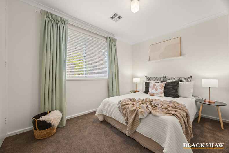 15 Muresk Street Farrer