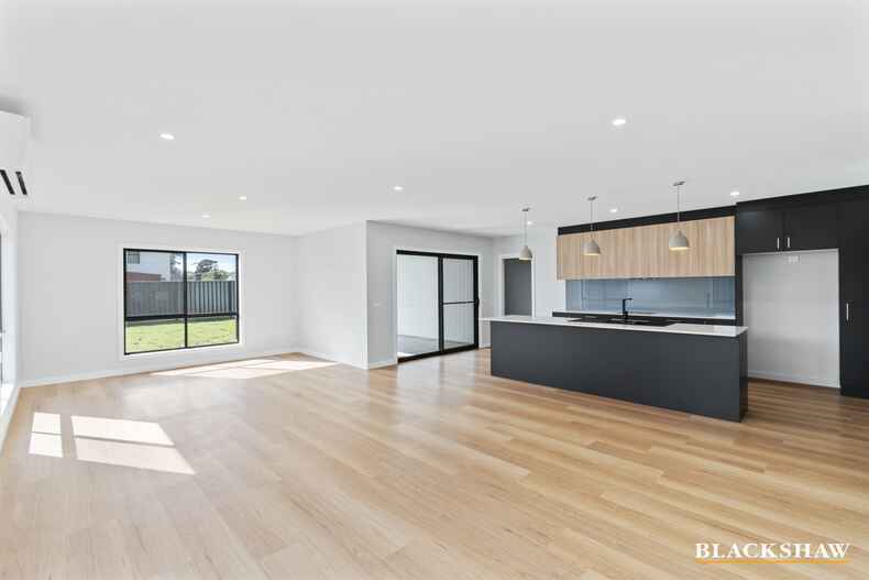 3 Azure Avenue Broulee