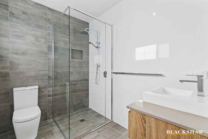 3 Azure Avenue Broulee