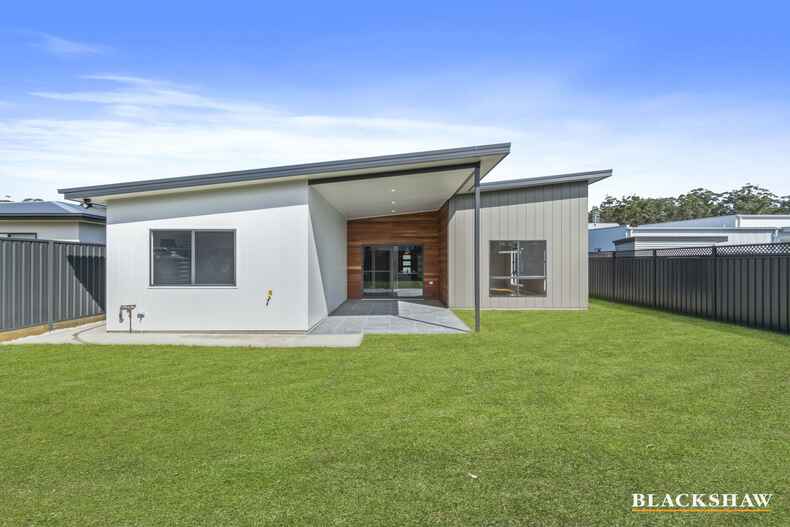 3 Azure Avenue Broulee