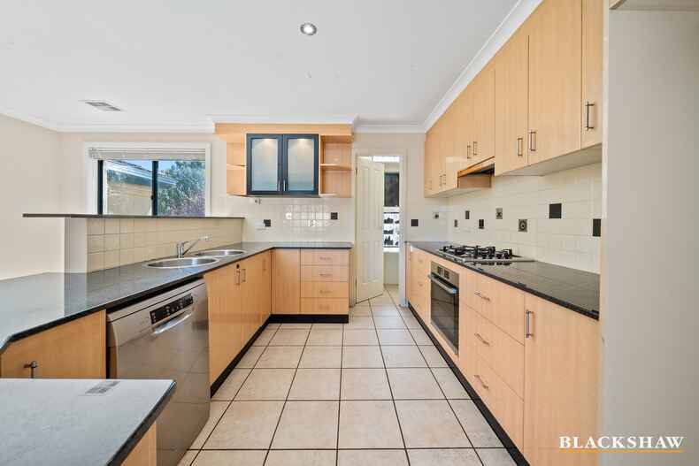 5 Sycamore Street Jerrabomberra