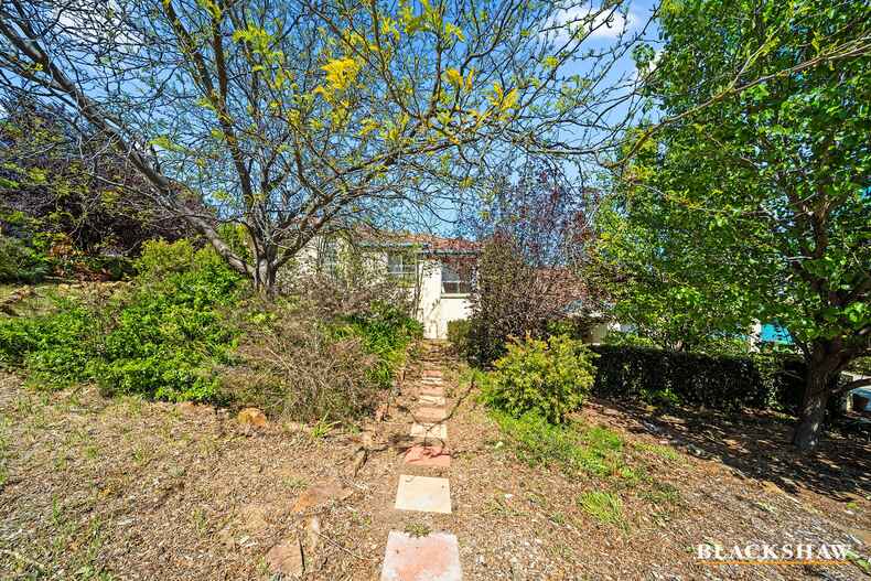 5 Sycamore Street Jerrabomberra