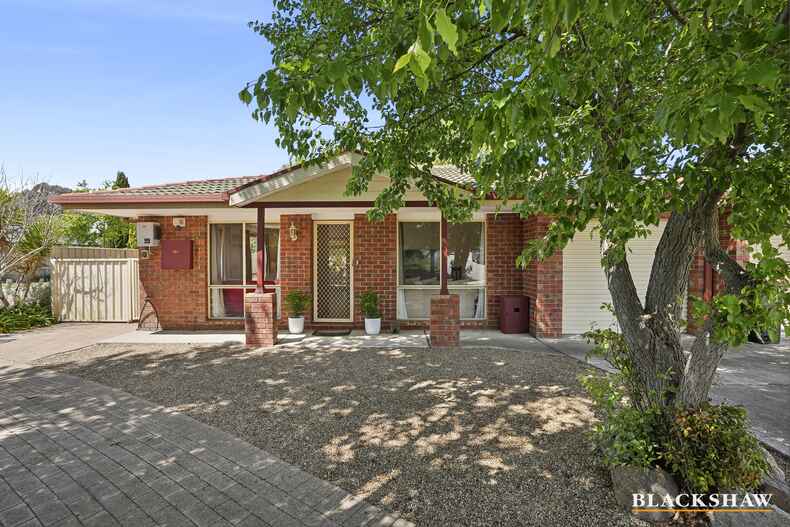 16 Kilburn Close Dunlop