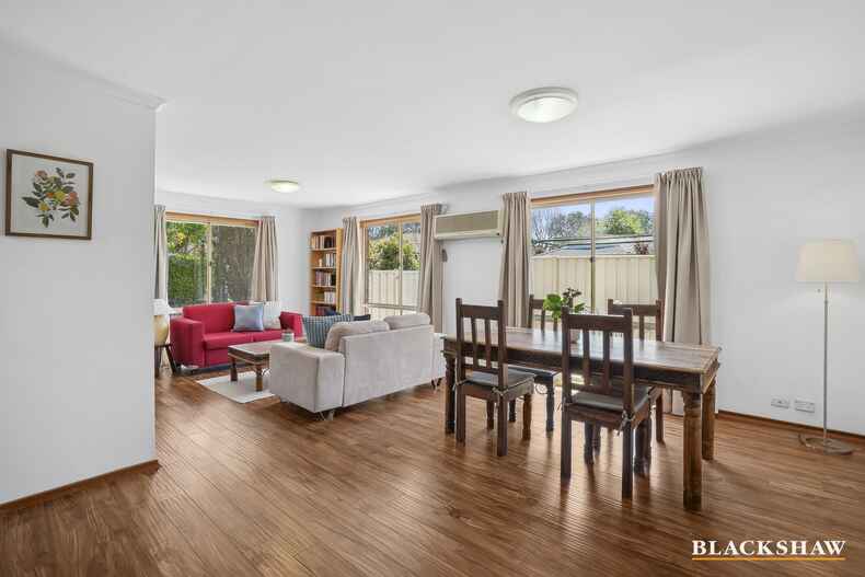 16 Kilburn Close Dunlop